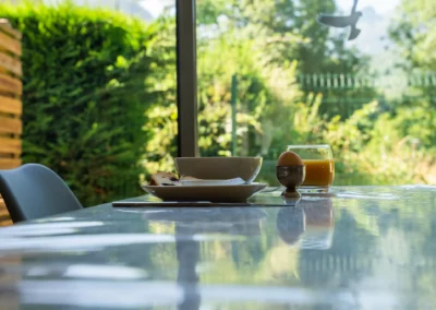 Petit-déjeuner à la Résidence Val de Roland